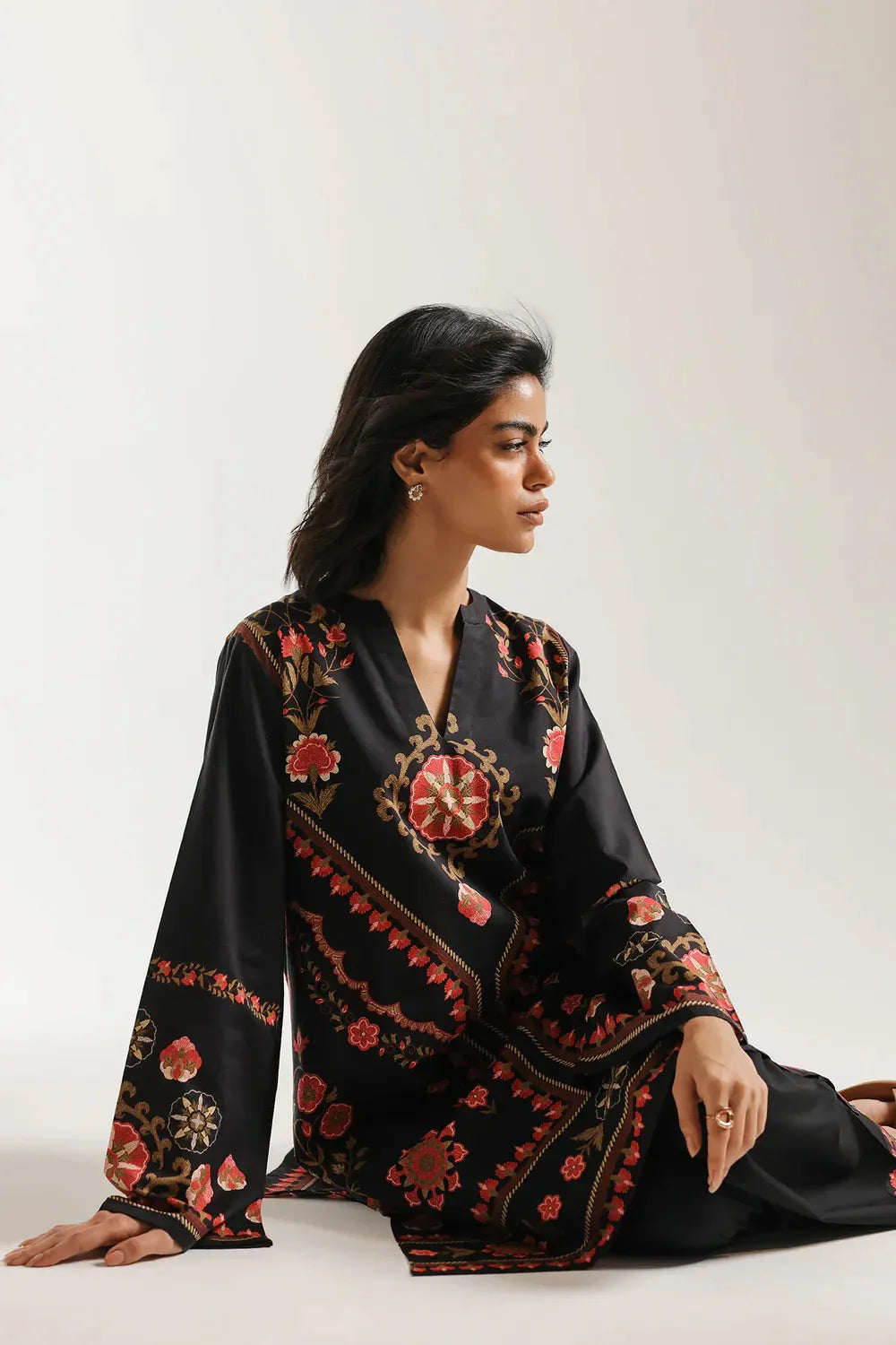Ethnc Women Casual SP SS '26 Drop IV - Printed Suit | E8199/102/902
