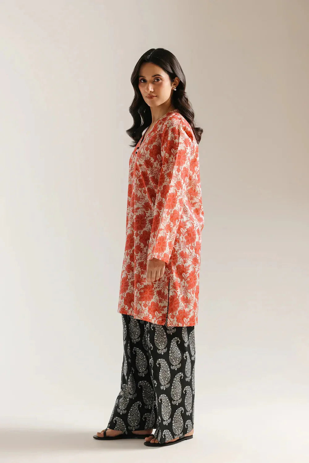 Ethnc Women Casual SP SS '26 Drop IV - Printed Suit | E8204/102/002