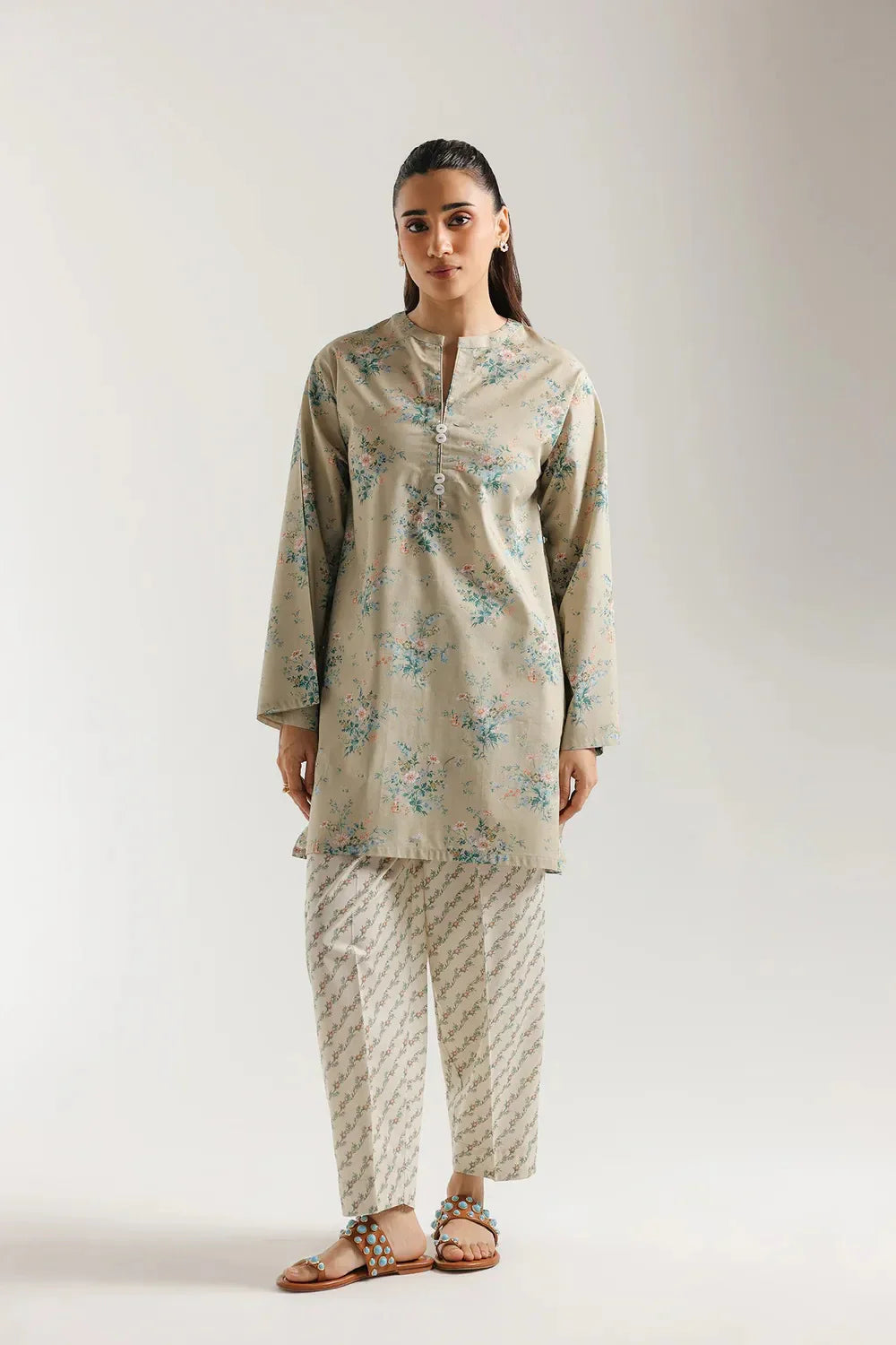 Ethnc Women Casual SP SS '26 Drop IV - Printed Suit | E8495/102/004