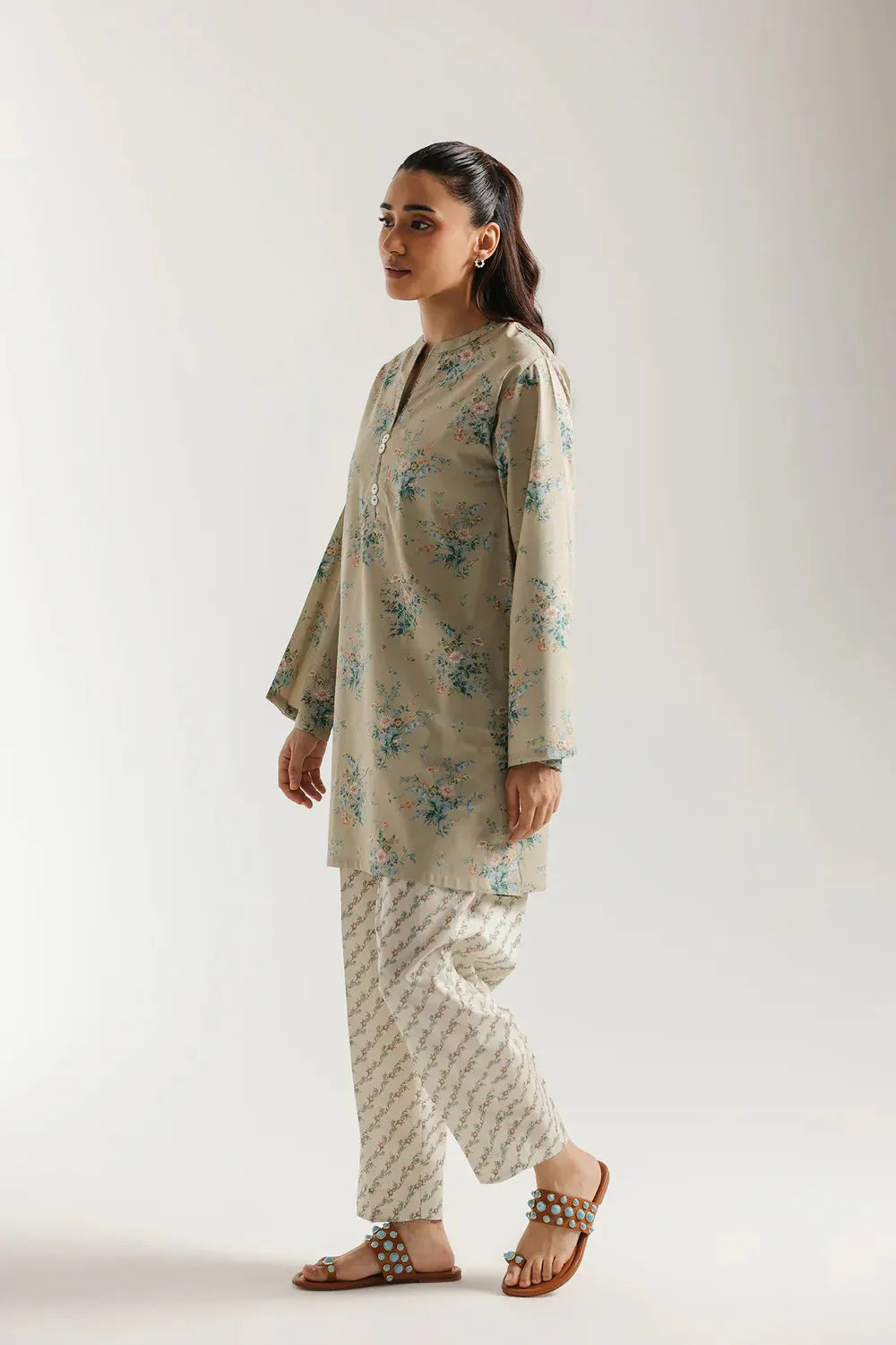 Ethnc Women Casual SP SS '26 Drop IV - Printed Suit | E8495/102/004