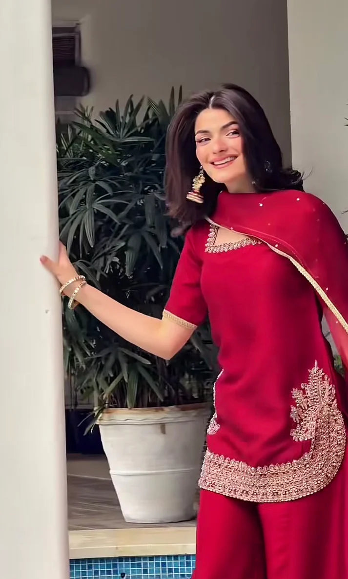 Mihaa- Red | Shanzay Anooshay