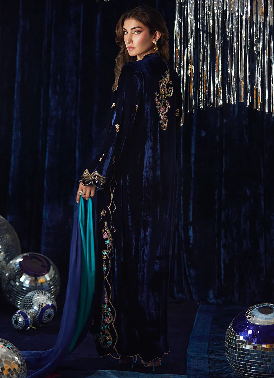 Farah Talib Aziz Velvet Fete '25 - Valeh Navy Shirt And Dupatta