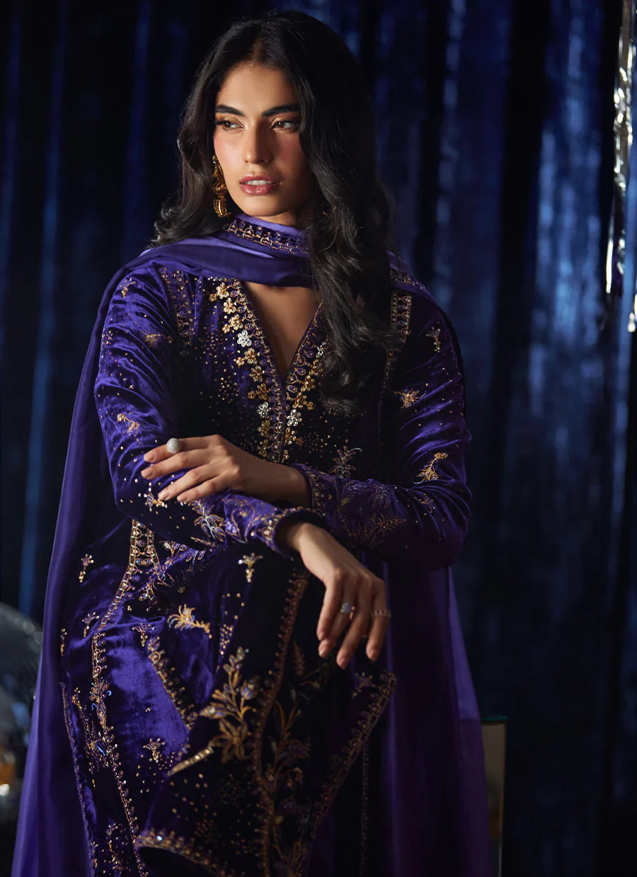 Farah Talib Aziz Velvet Fete '25 - Tahlia Shirt And Dupatta