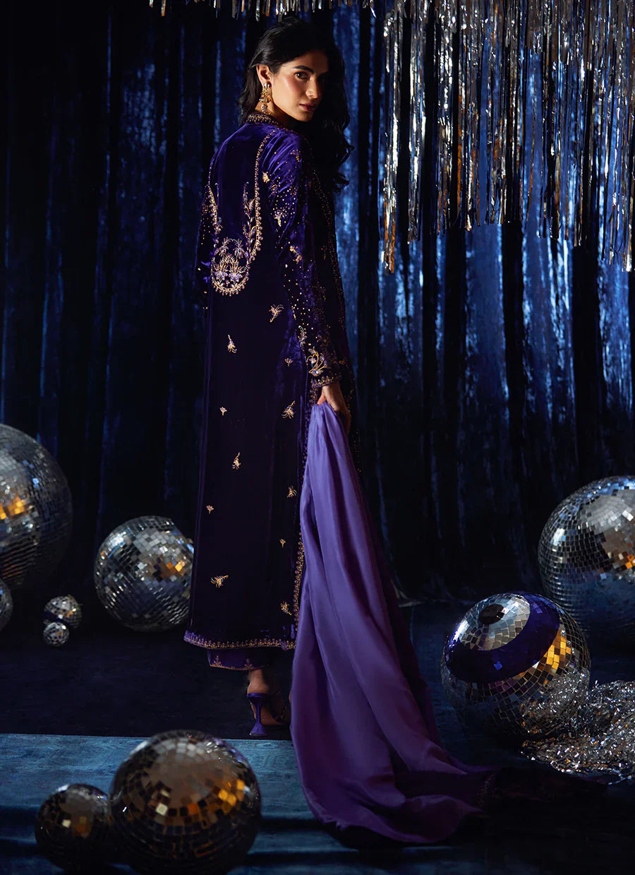 Farah Talib Aziz Velvet Fete '25 - Tahlia Shirt And Dupatta