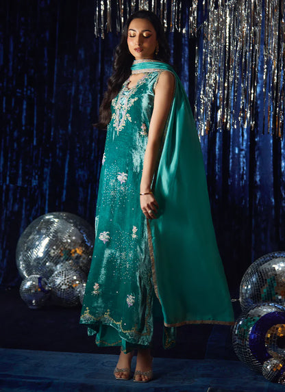 Farah Talib Aziz Velvet Fete '25 - Ansy Aqua Shirt And Dupatta