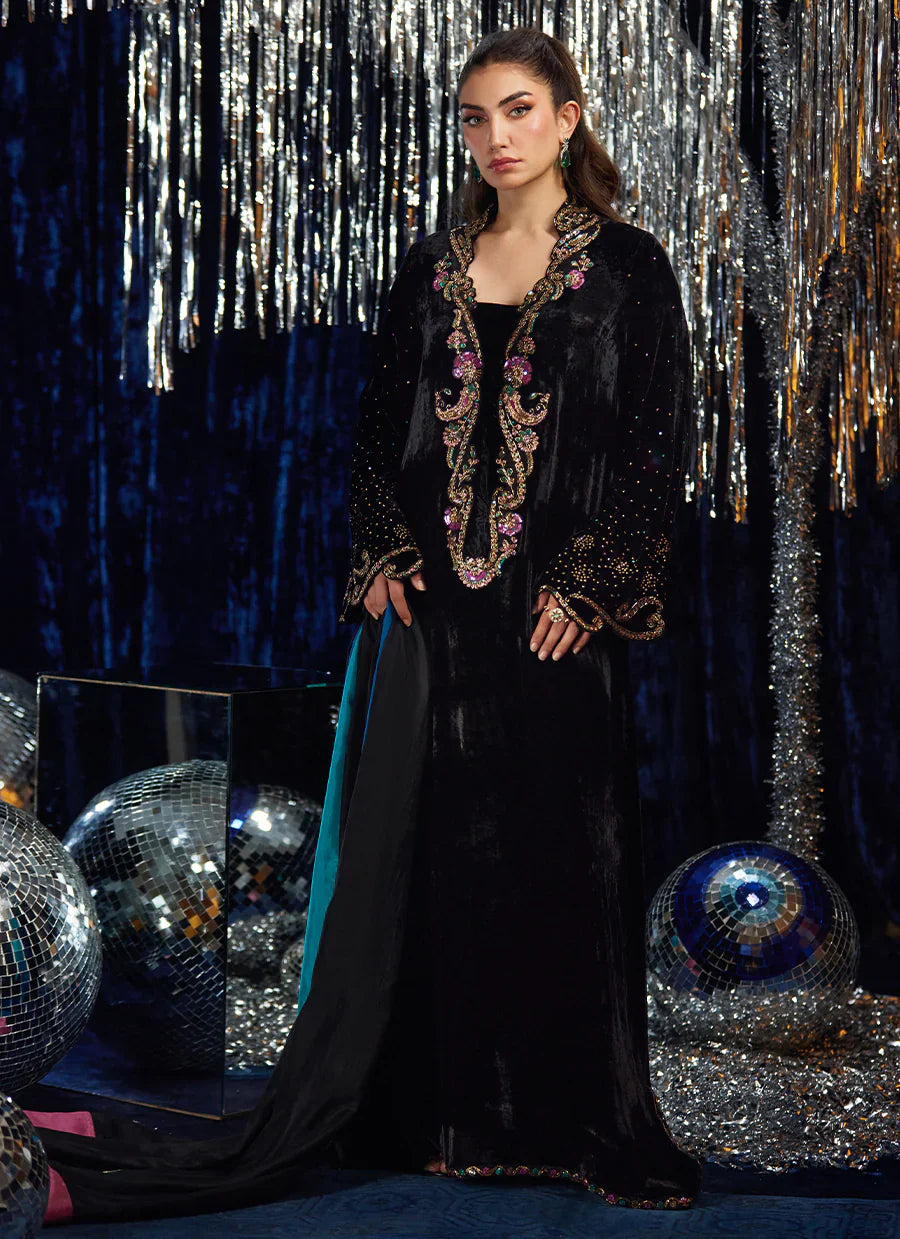 Farah Talib Aziz Velvet Fete '25 - Nori Black Kaftan