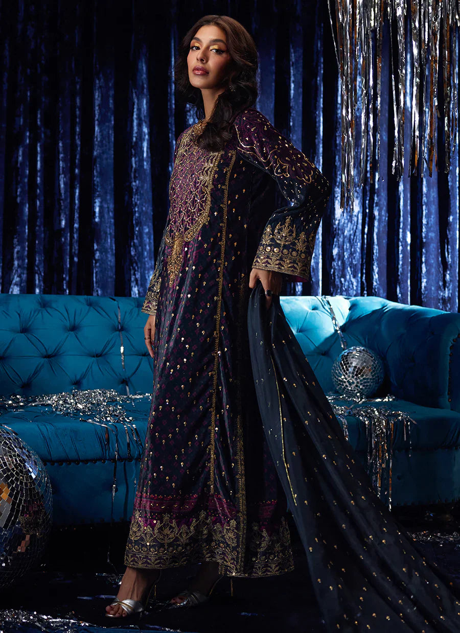 Farah Talib Aziz Velvet Fete '25 - Reeya Velvet Shirt And Dupatta