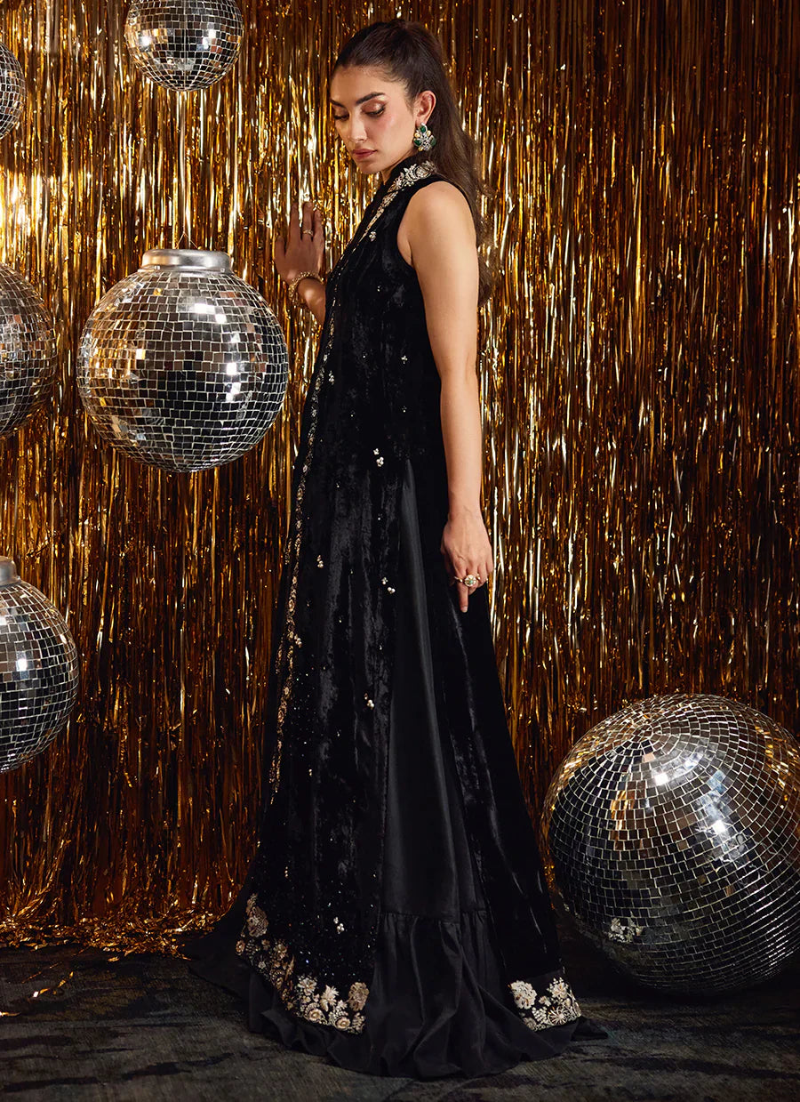 Farah Talib Aziz Velvet Fete '25 - Aveline Black Velvet Jacket