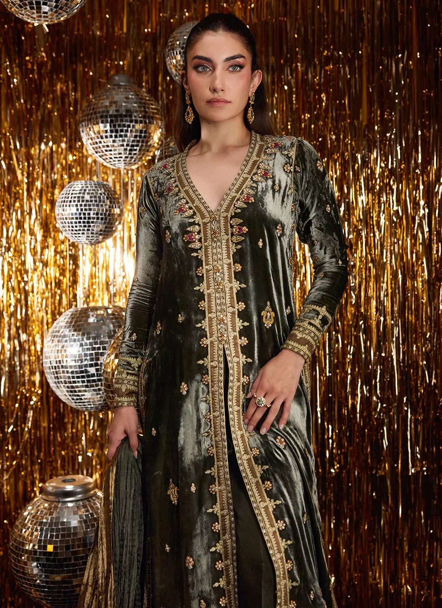 Farah Talib Aziz Velvet Fete '25 - Sarina Slate Shirt And Dupatta