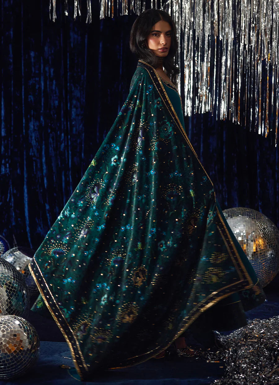 Farah Talib Aziz Velvet Fete '25 - The Verve Shawl