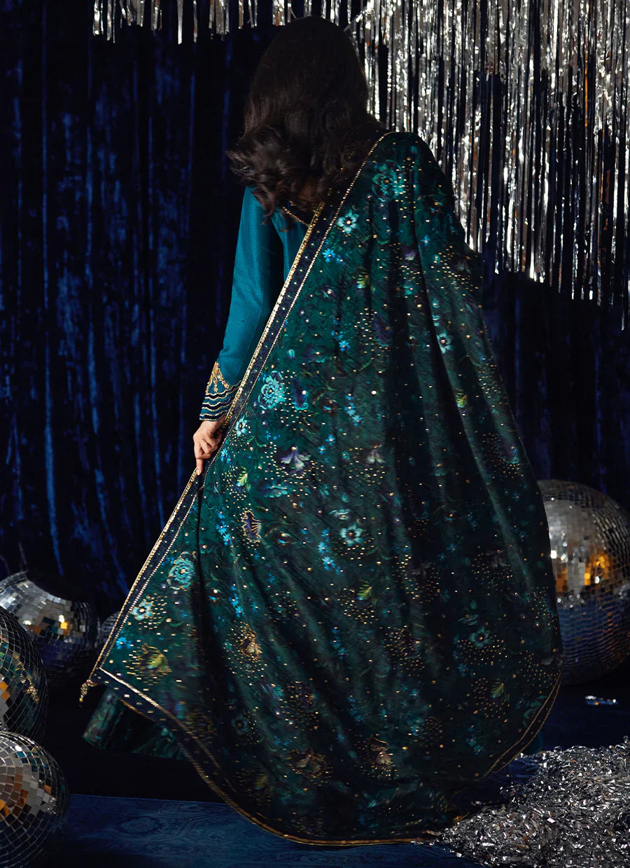 Farah Talib Aziz Velvet Fete '25 - The Verve Shawl