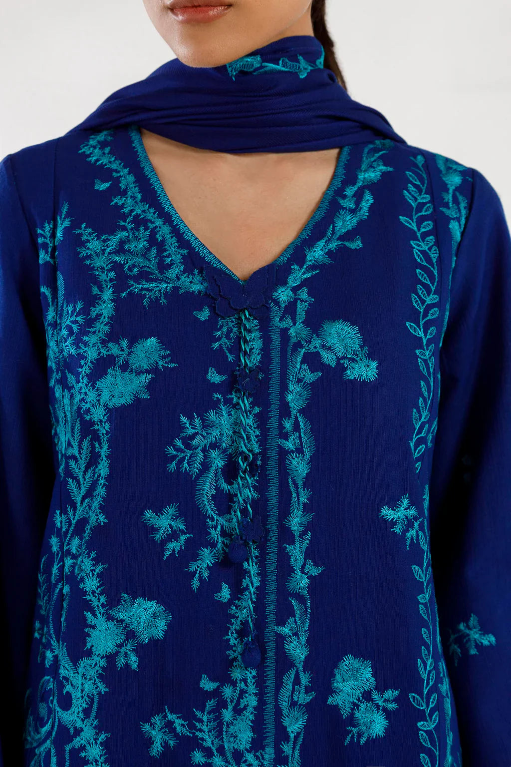 Sana Safinaz Eid Edit '26 - Stitched Embroidered Muzlin Suit | Fw25muz010bp3