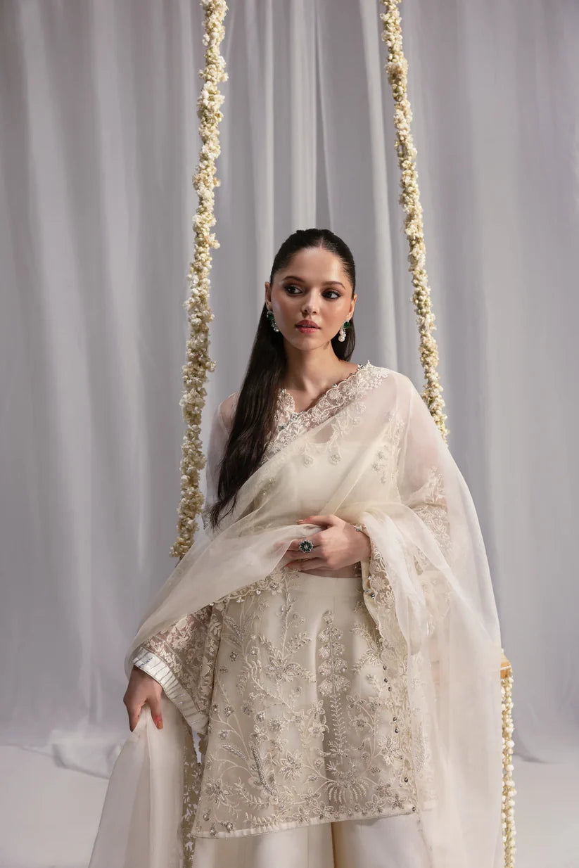 IVORY LUXURY WEDDING EDIT 2025 (NPA3-25452) | ZAIB