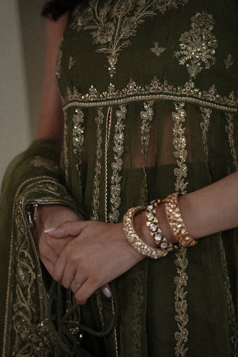 CLASSIC OLIVE SET WEDDING EDIT 2024/2025 (NPA3-24434) | ZAIB