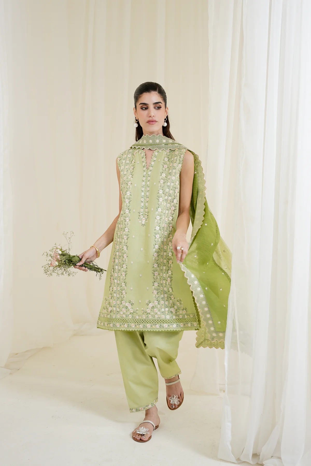 Zaib SS Eid Pret '25 - PISTACHIO LUXURY EMBROIDERED 3PCS SET NPA3-25429