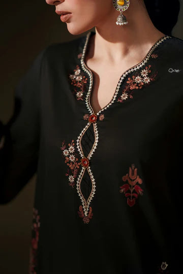 Ethnc Rozana Collection SS '26 Drop 7 - Embroidered Suit | E4430/103/901