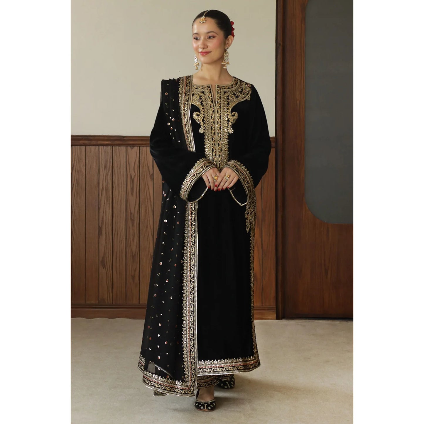 BLACK OUTFIT | BASHAASH’25 | DYOT