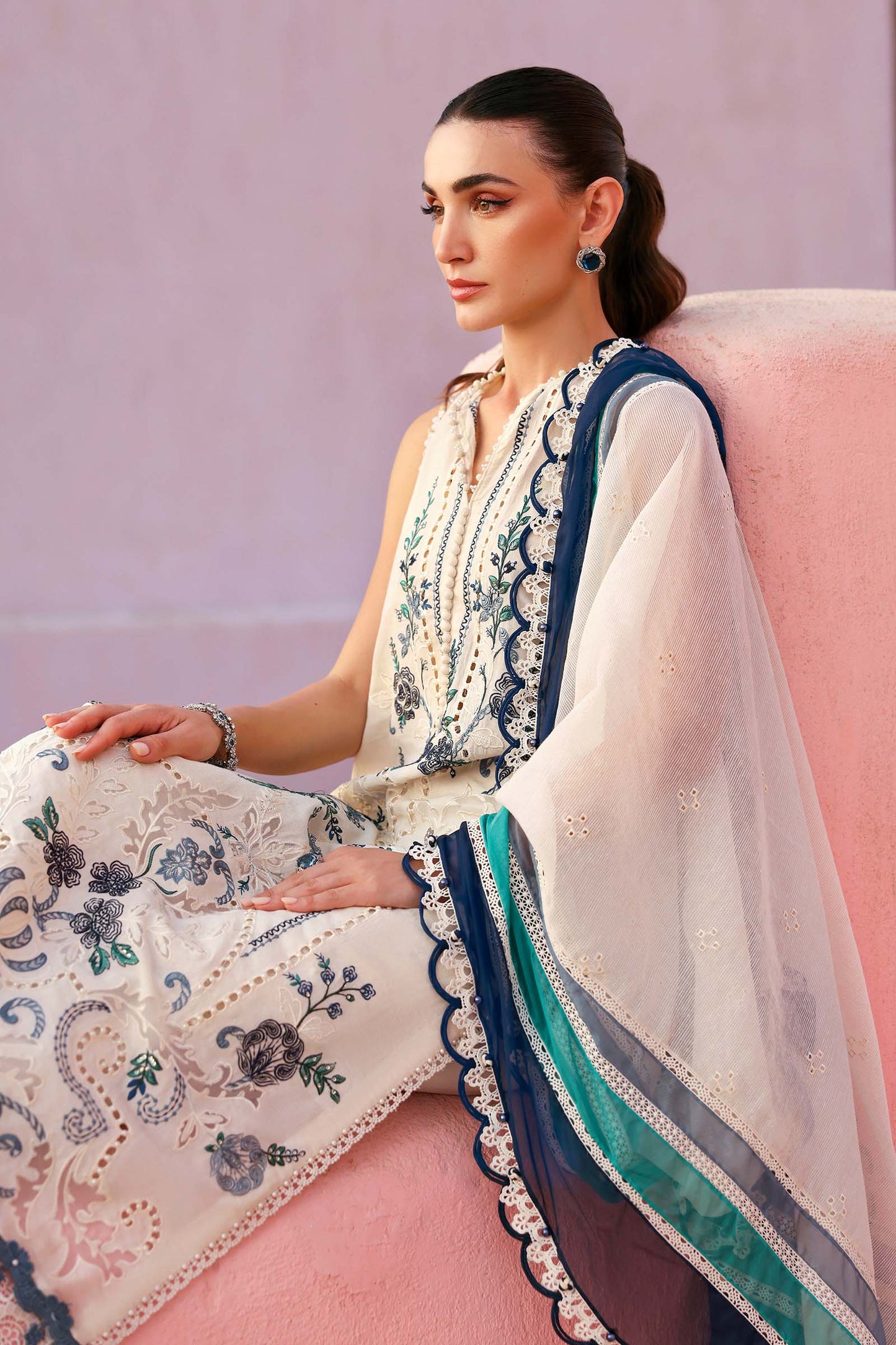 3 Piece Unstitched Embroidered Jacquard Lawn Suit In Stock BARCODE:D-2609-B