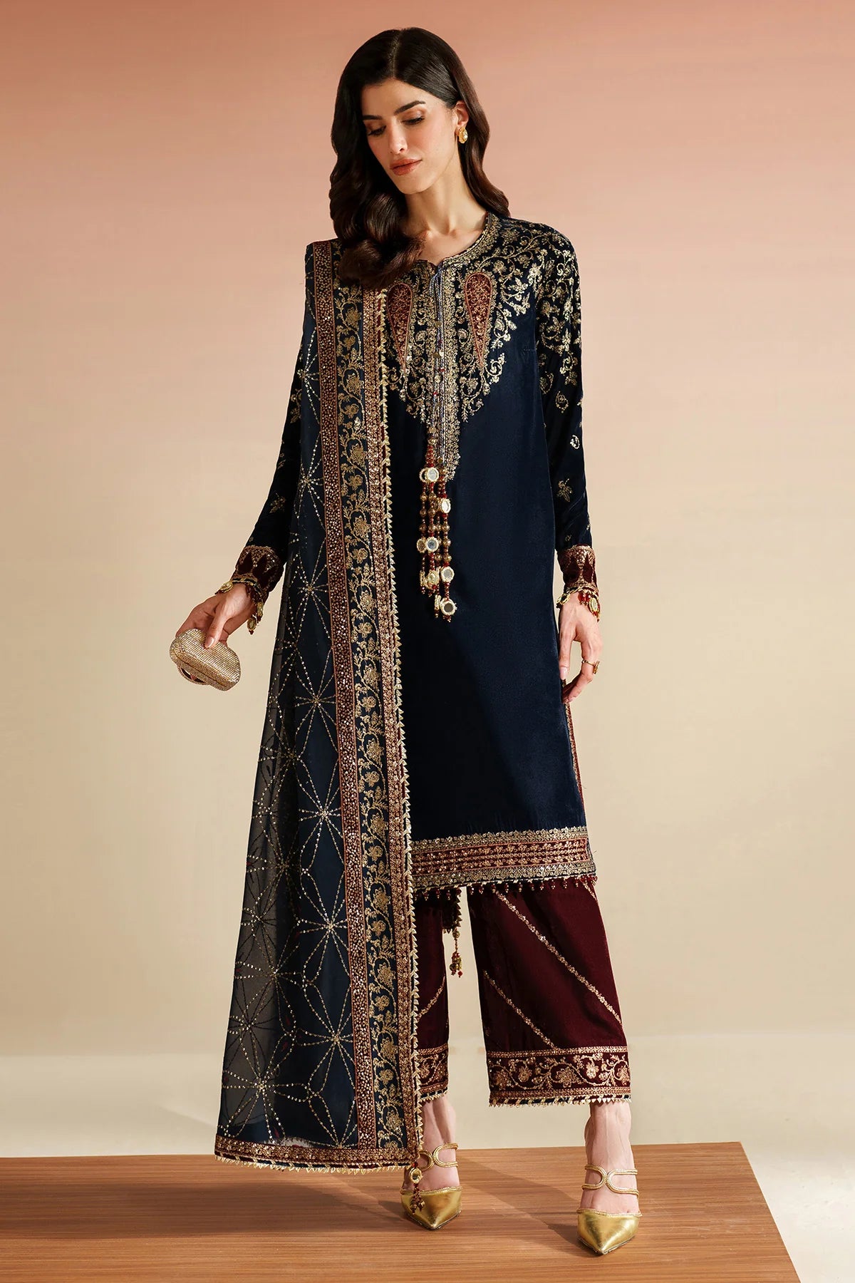 VELVET EMBROIDERED VELVET FORMAL