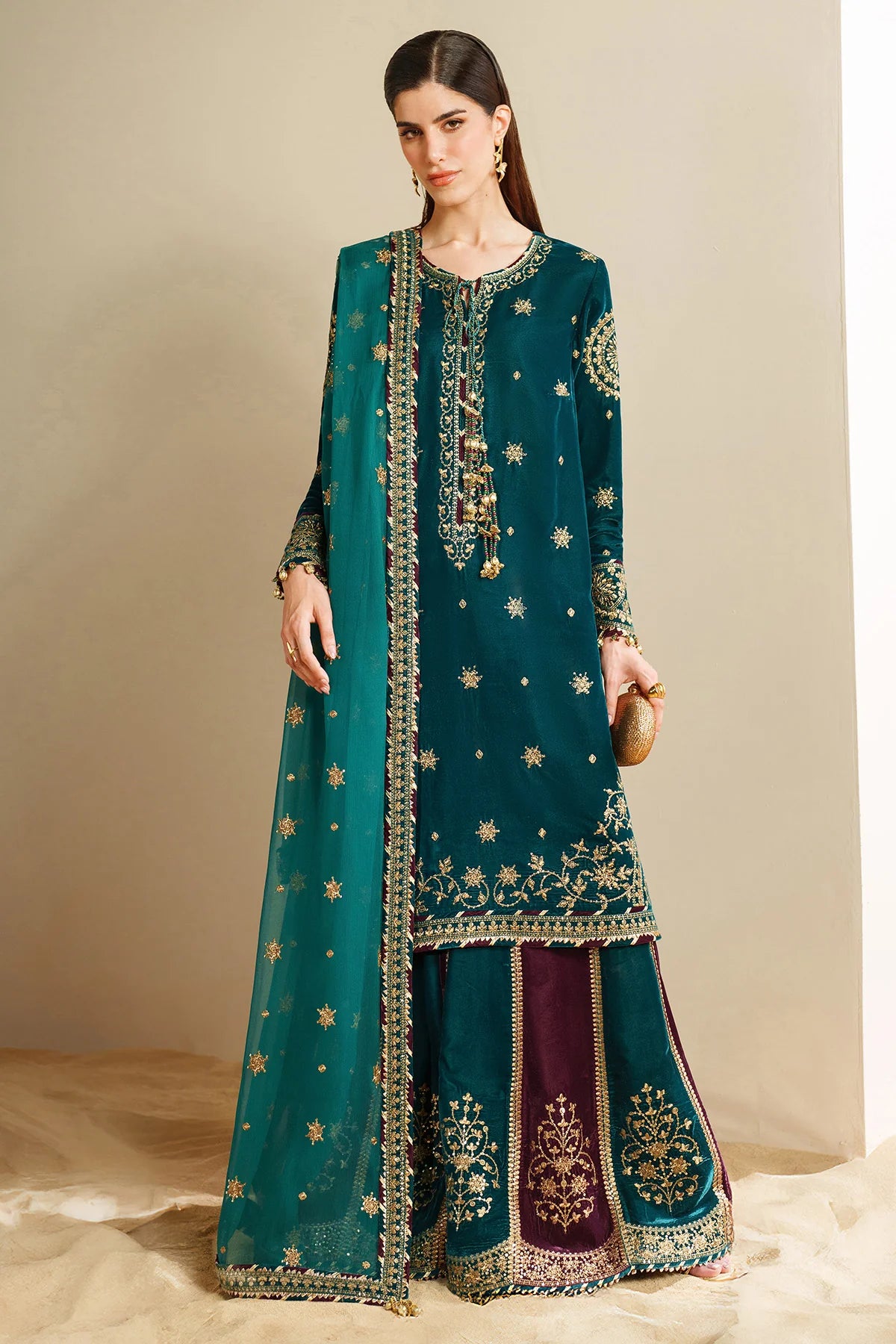VELVET EMBROIDERED VELVET FORMAL
