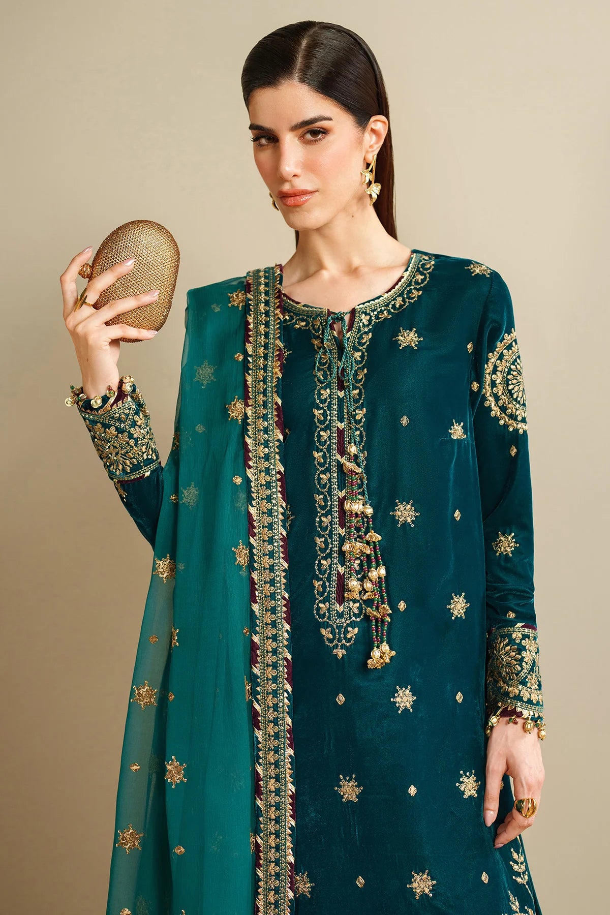 VELVET EMBROIDERED VELVET FORMAL