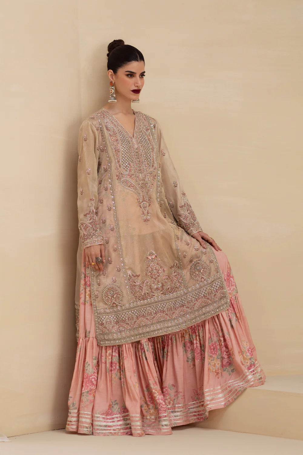 GOLD | E0843/104/131 | Ethnc