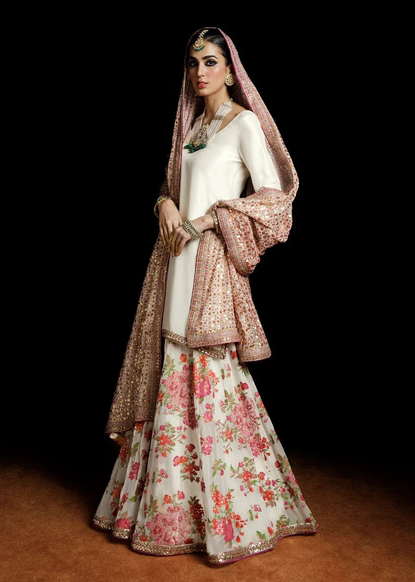 Ivoor | Luxury Pret'23 | Hussain Rehar