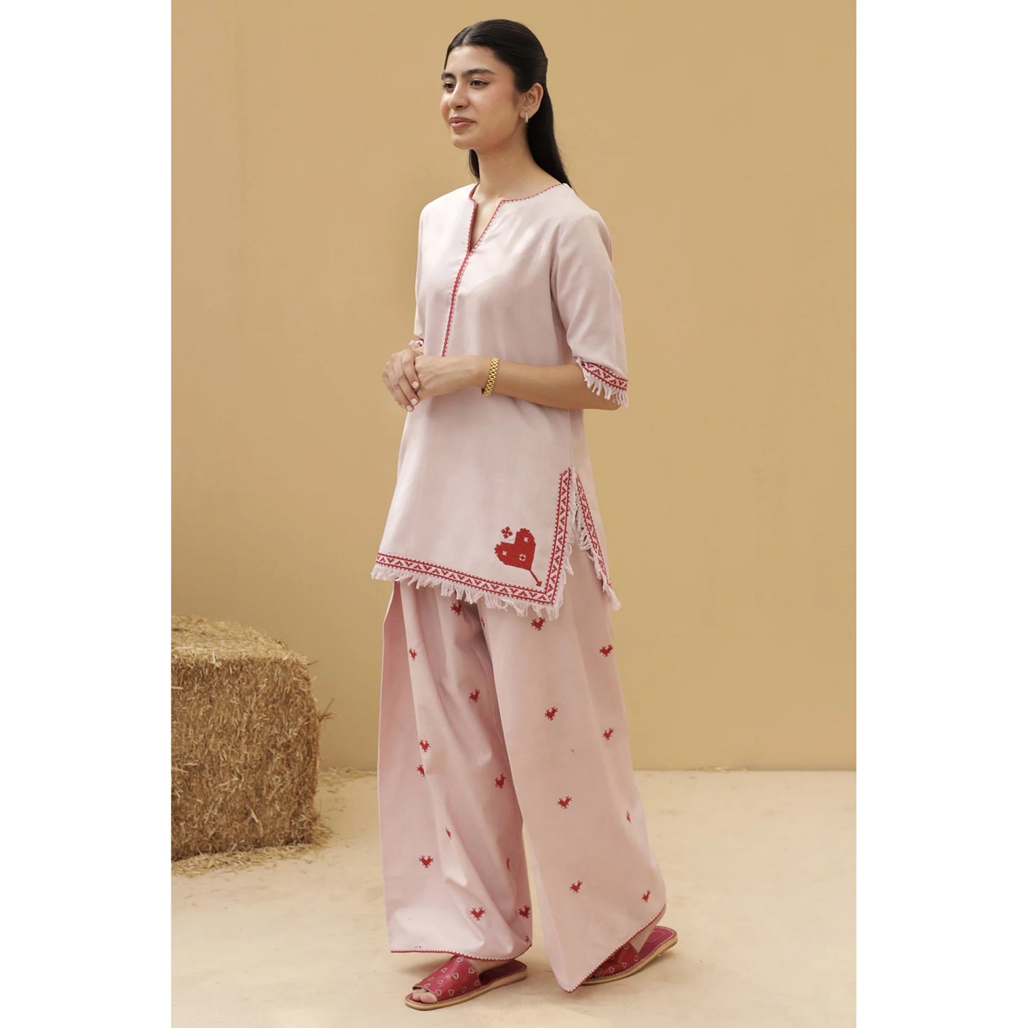 PALE BLUSH OUTFIT | FALL WINTER '25 DYOT