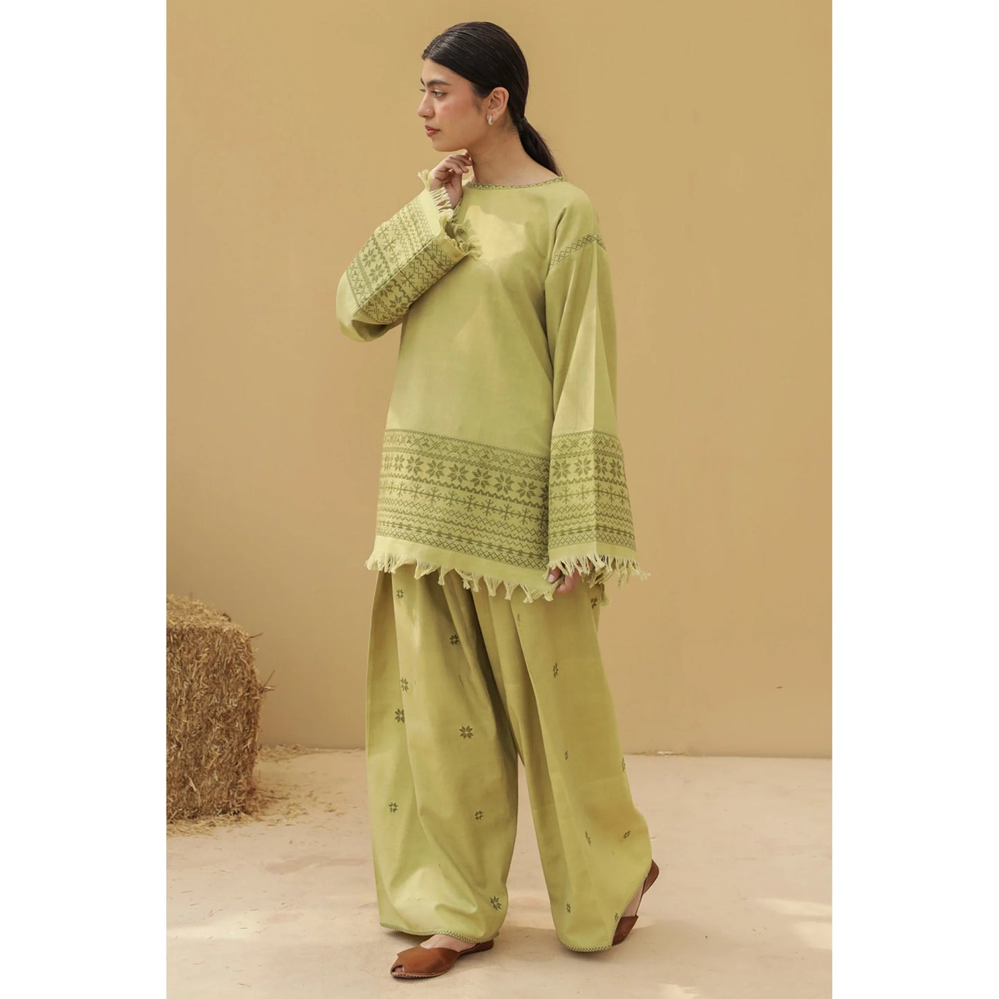 AVOCADO GREEN OUTFIT | FALL WINTER '25 DYOT