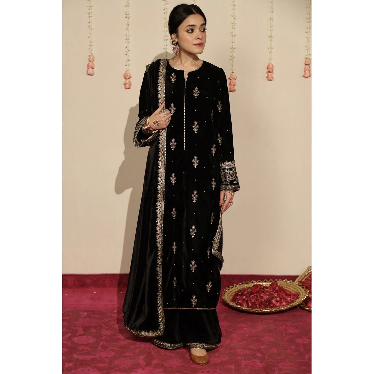 BLACK OUTFIT | CHAMKELI' 23 | DYOT