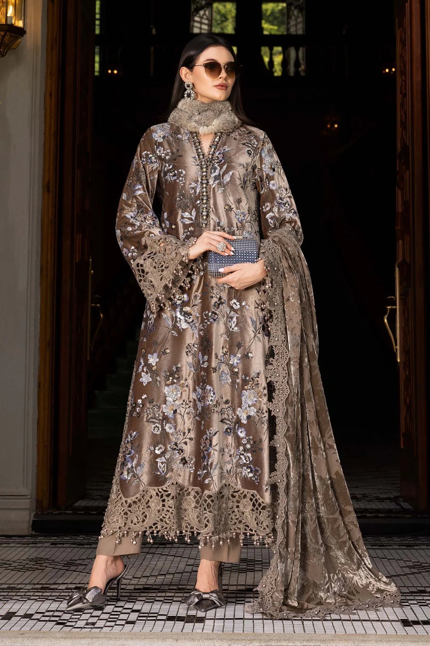 Maria.B Winter Luxe '25 - 3 Piece Embroidered Velvet Suit | Wl-1303
