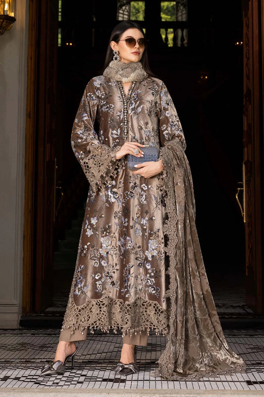 Maria.B Winter Luxe '25 - 3 Piece Embroidered Velvet Suit | Wl-1303