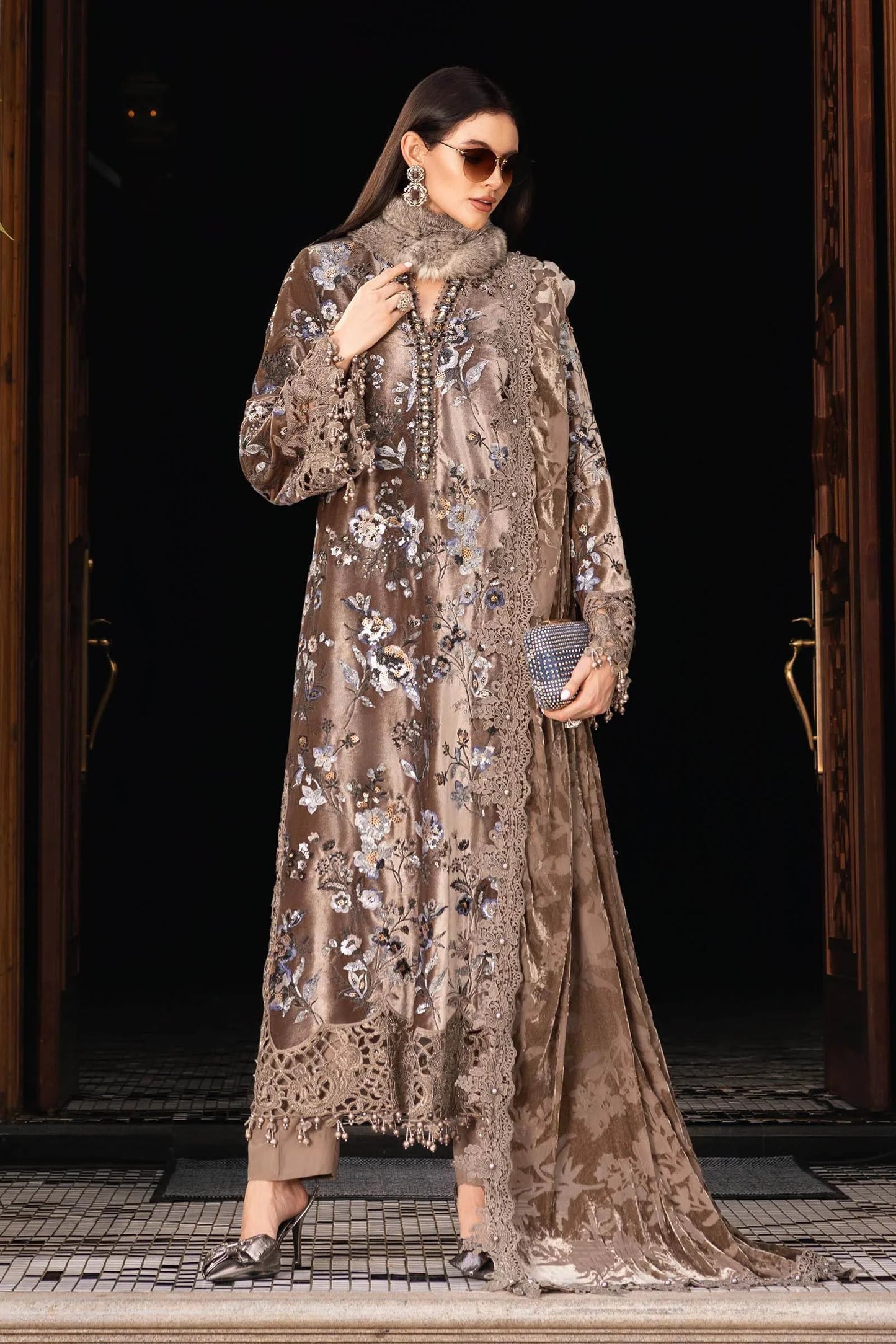 Maria.B Winter Luxe '25 - 3 Piece Embroidered Velvet Suit | Wl-1303