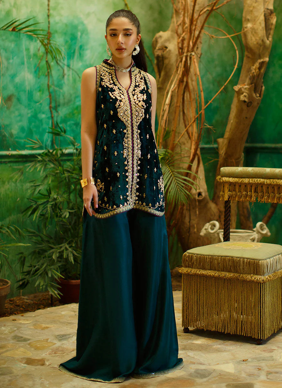 Nareman Emerald Shirt | Velvet | FARAH TALIB AZIZ