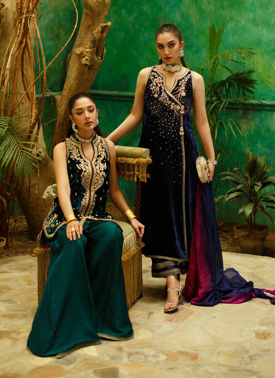 Nareman Emerald Shirt | Velvet | FARAH TALIB AZIZ