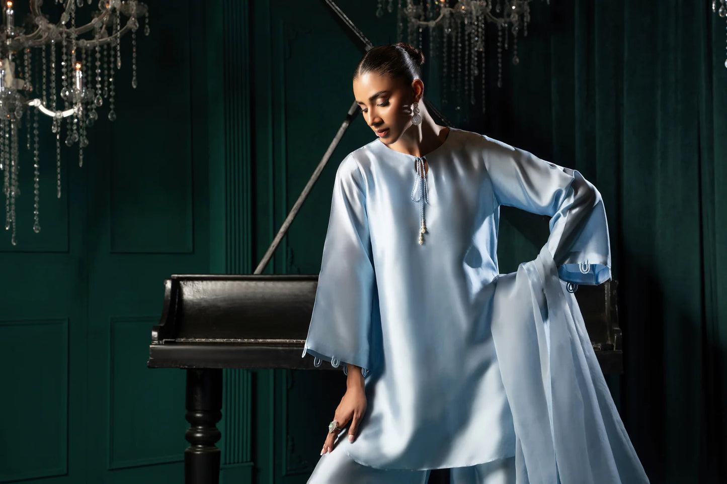 Nur | Wearinsead