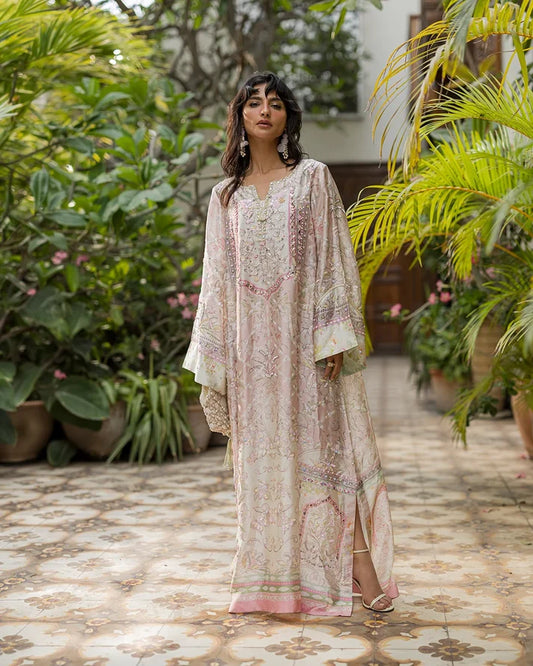 Pink Blossom | Solene | Zarah Nur