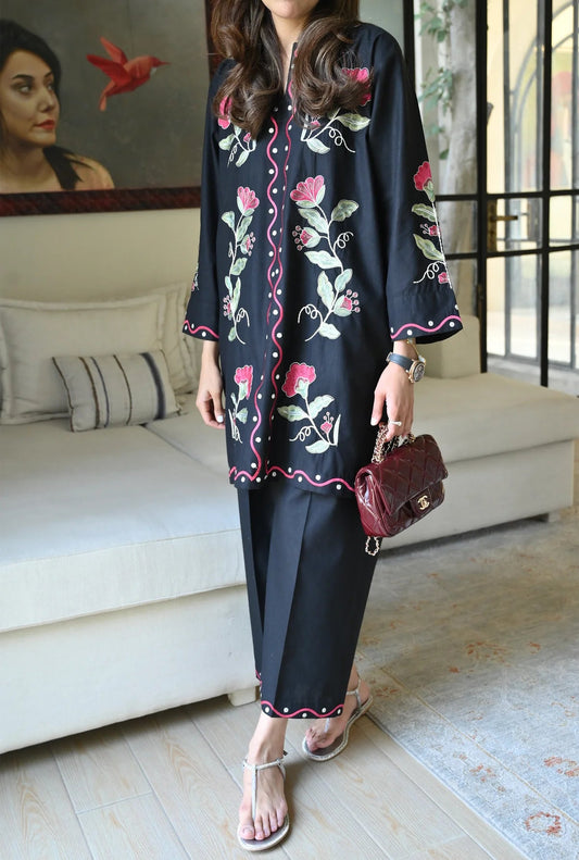 Black Paradise | LA PRET