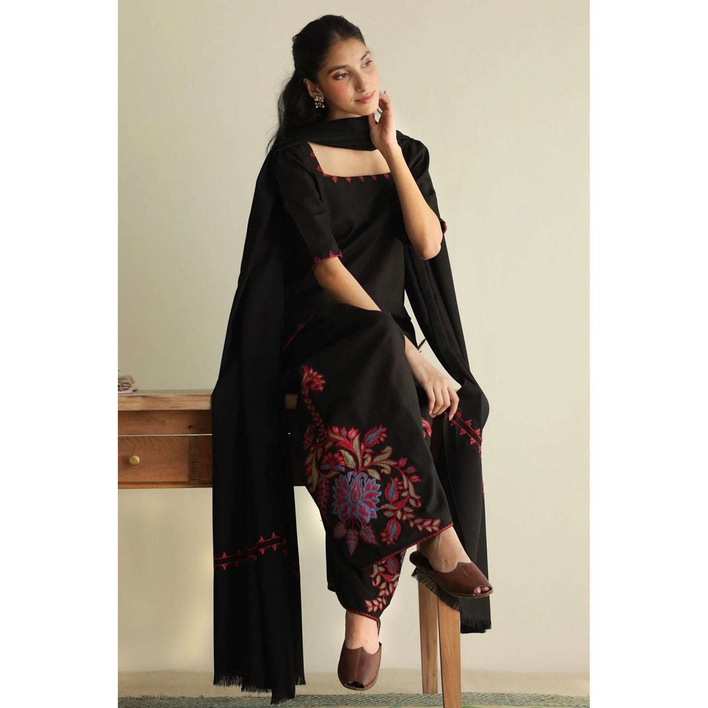 Black Outfit | FALL WINTER '25 | DYOT