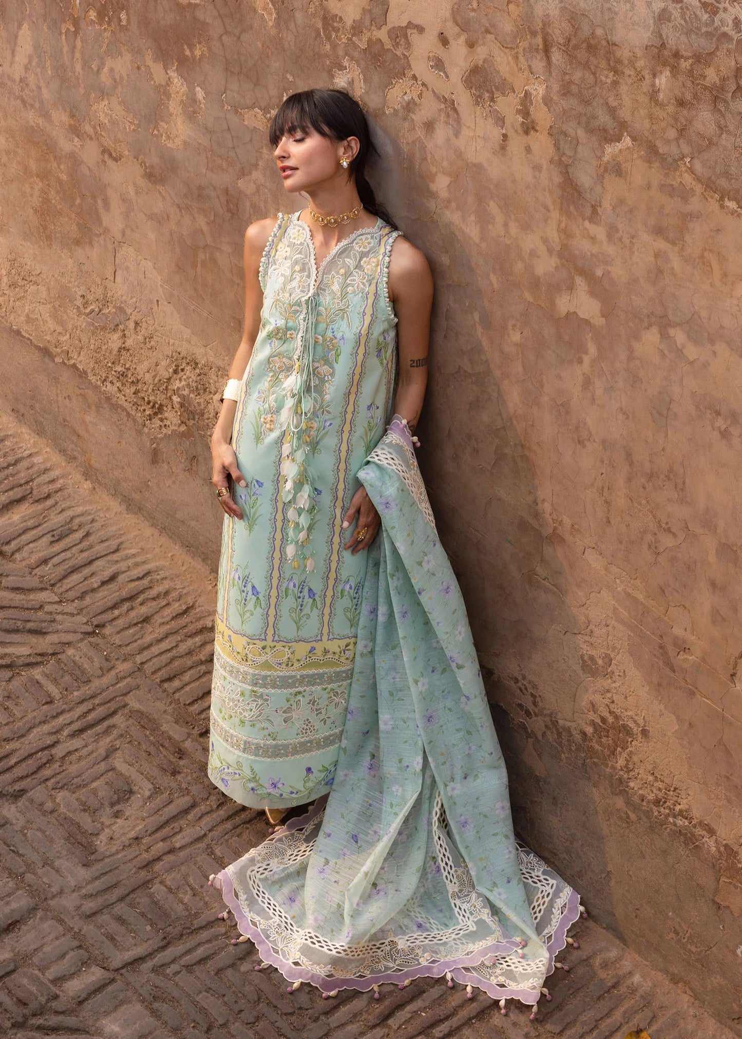 SUN-KISSED LETTER-D9B | Flow By Crimson Lawn'26 | CRIMSON