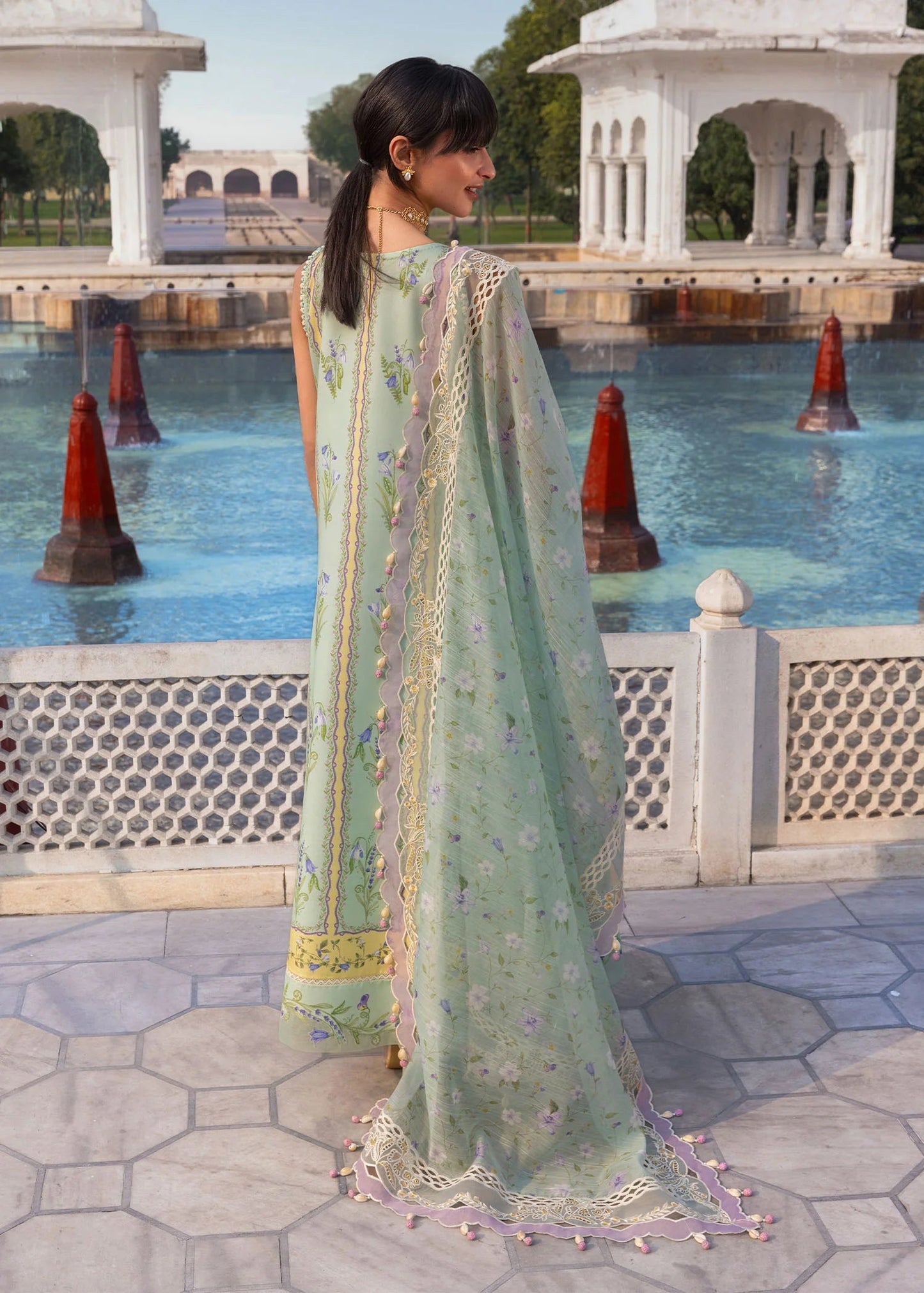 SUN-KISSED LETTER-D9B | Flow By Crimson Lawn'26 | CRIMSON