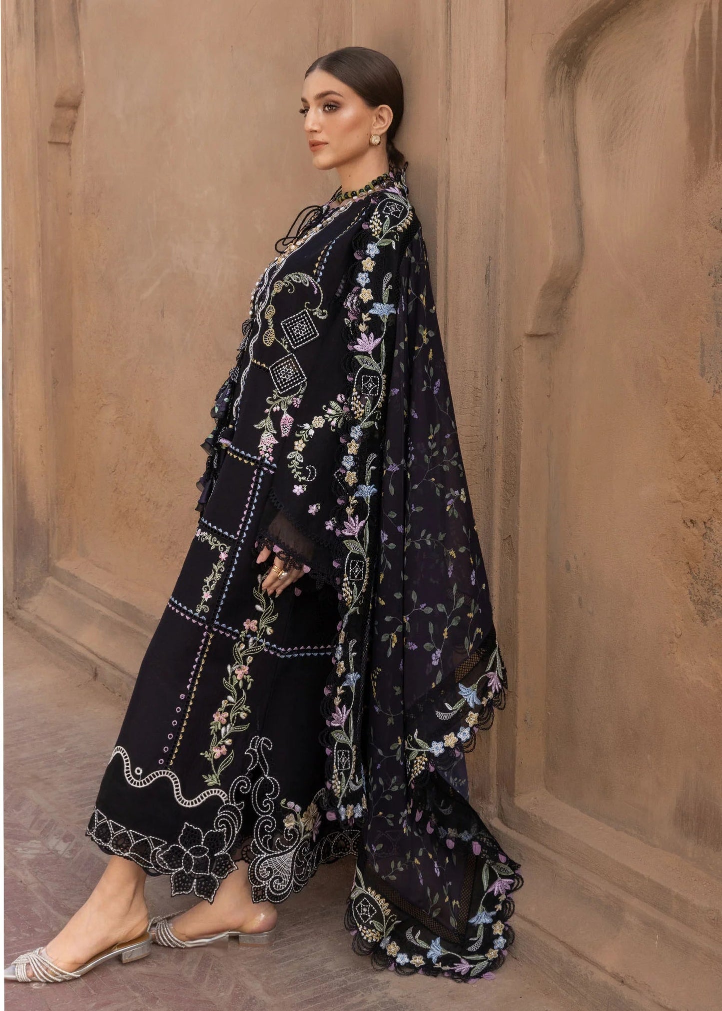 FLORAL SERENITY - D1A | Flow By Crimson Lawn'26 | CRIMSON