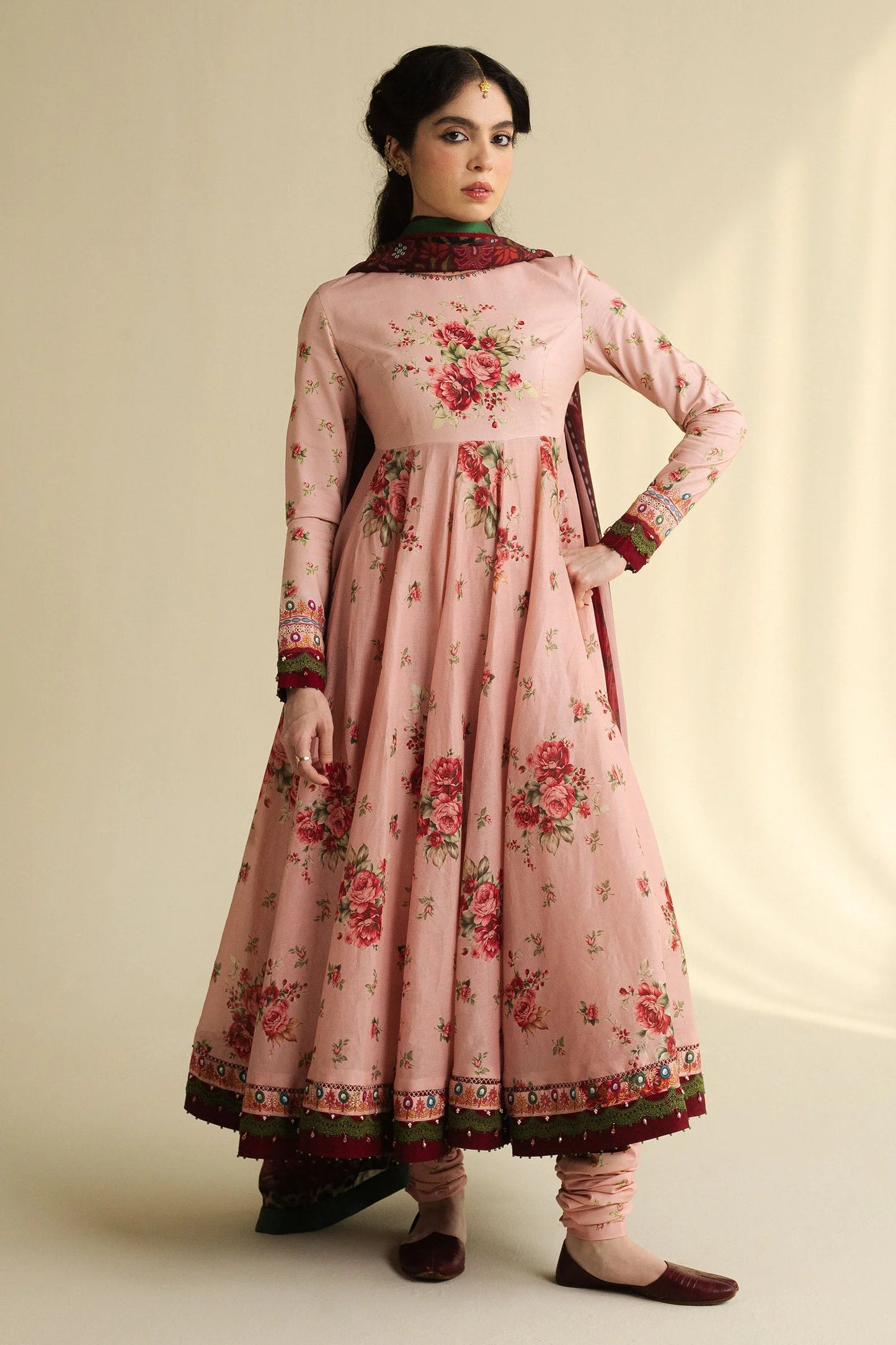 GULNAAR-D5 Zara Shahjahan