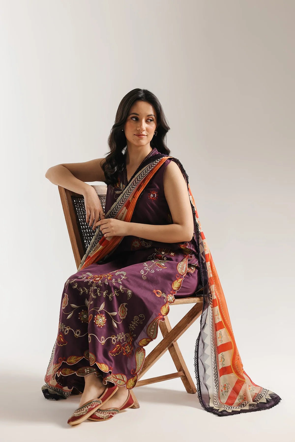 EMBROIDERED SUIT (E4132/103/518) Ethnc