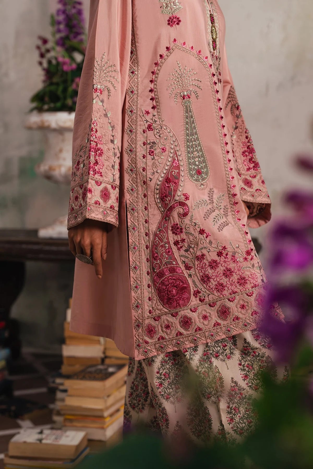 EMBROIDERED SUIT (E4244/103/314) Ethnc