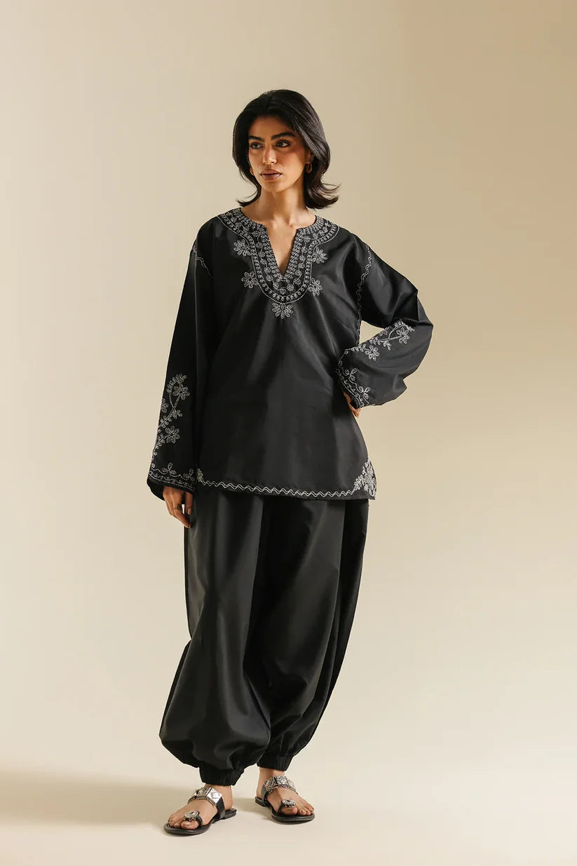 JET BLACK | E0797/119/902 | BOHO NEW LOOKBOOK | Ethnc