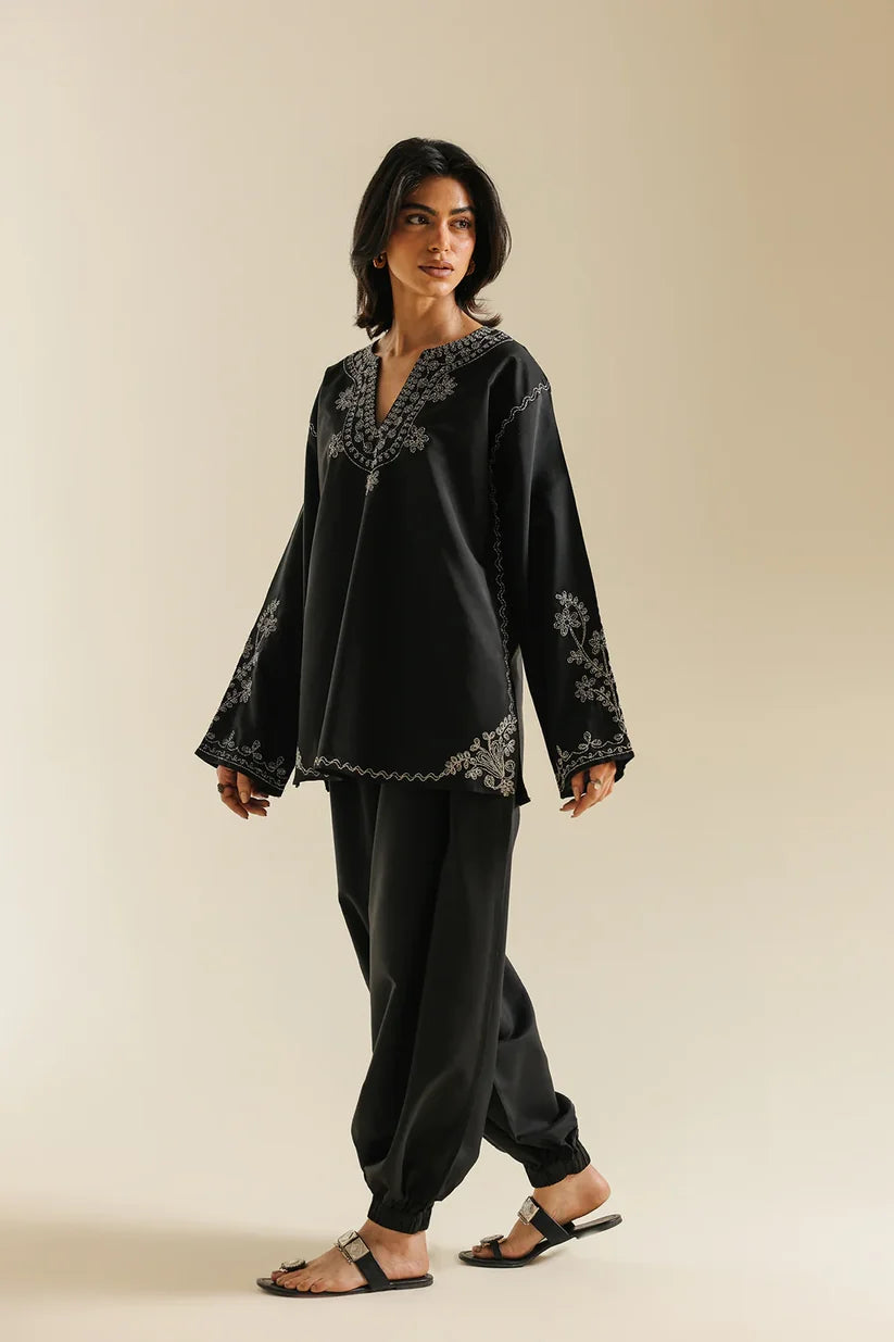 JET BLACK | E0797/119/902 | BOHO NEW LOOKBOOK | Ethnc