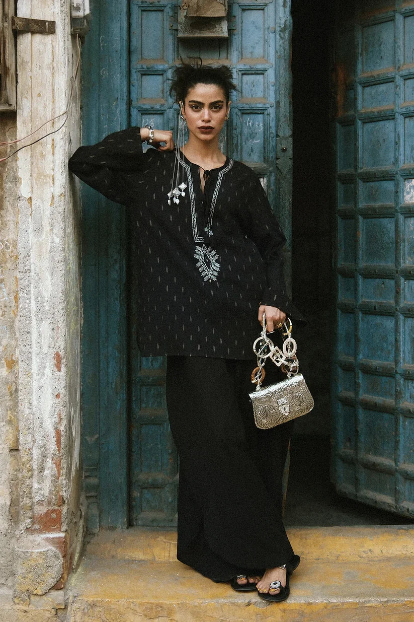 JET BLACK | E0758/119/902 | BOHO NEW LOOKBOOK | Ethnc