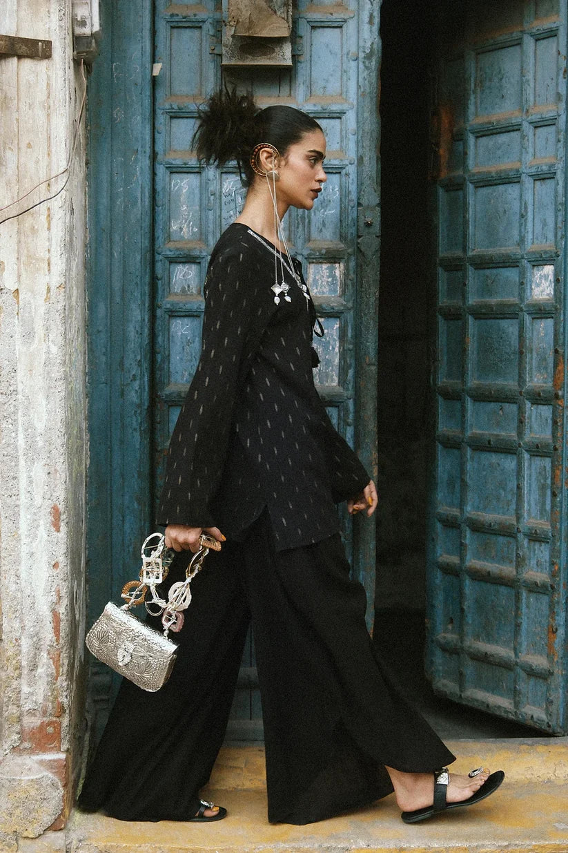 JET BLACK | E0758/119/902 | BOHO NEW LOOKBOOK | Ethnc