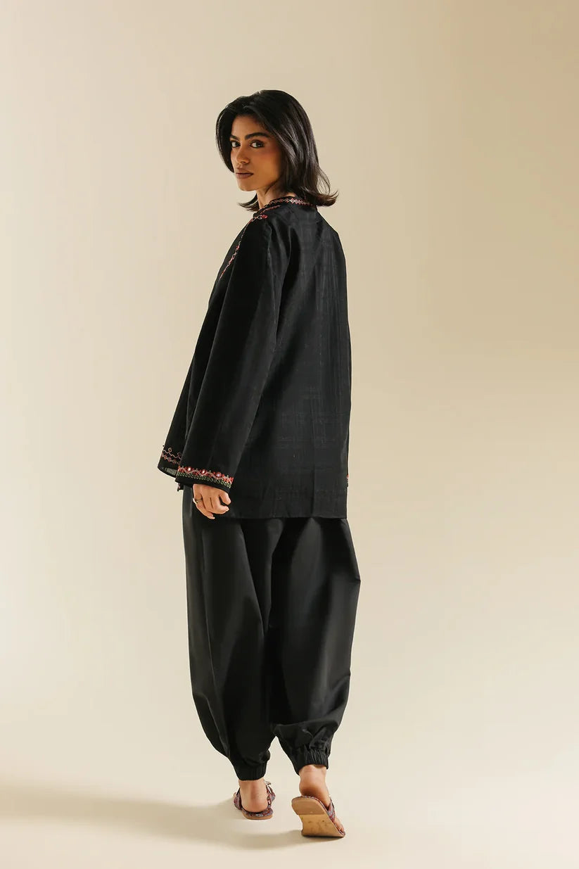 BLACK | E0832/119/901 | BOHO NEW LOOKBOOK | Ethnc